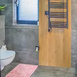 3 Bedroom Lovely In *