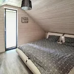 2 Bedroom Lovely In بيت للعطل