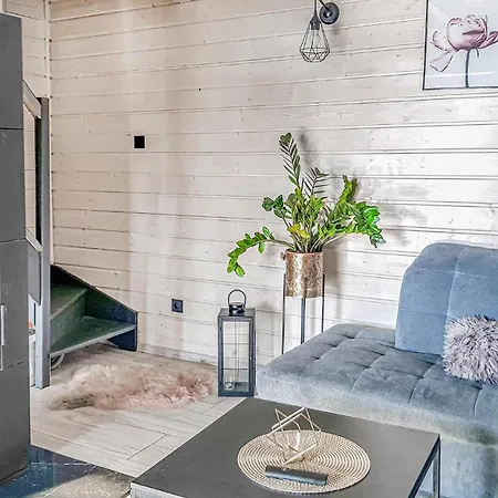 2 Bedroom Lovely In Stettino