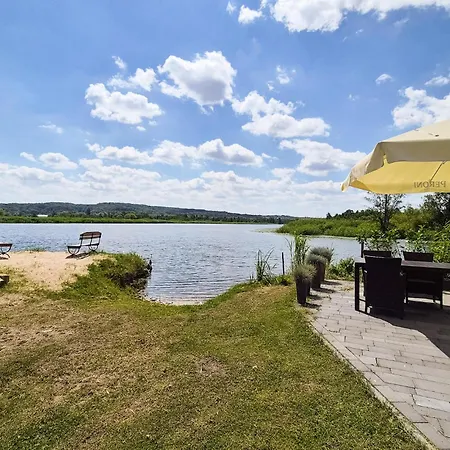 Casa vacanze 2 Bedroom Lovely In