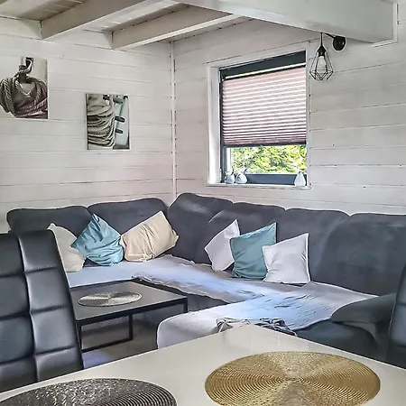 Pet Friendly In With House Sea View Štetín