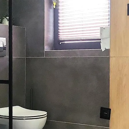 Pet Friendly In With House Sea View Štetín