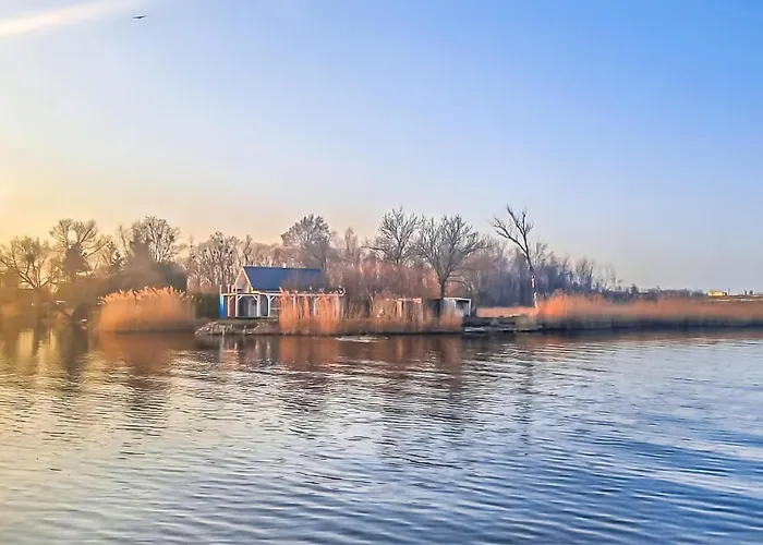 2 Bedroom Lovely In * Estetino