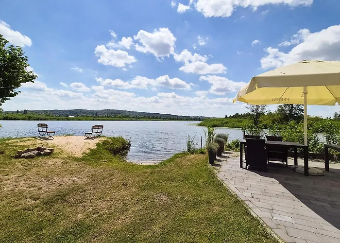 Casa de Férias 2 Bedroom Lovely In